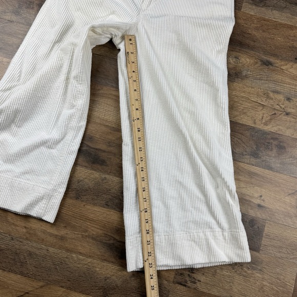 NWT NYDJ Not Your Daughter Jeans White Denim Crop Capri Tummy‎ Tuck Stretch 14 - Picture 5 of 9